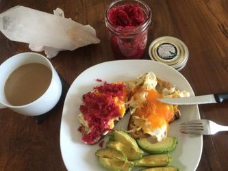 She makes really great breakfasts. Yes, kraut & kimchi on ANYTHING makes it
taste better!